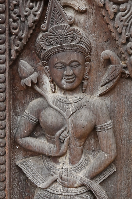 Wat Phu Khao Kaew-036